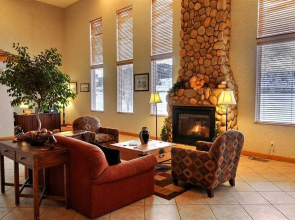 Whitewater Inn