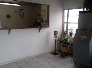 Oasis Inn