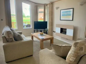 Relaxing 2-Bedroom holiday lodge in Cornwall