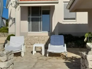 Slobodna - 20 From Beach - H