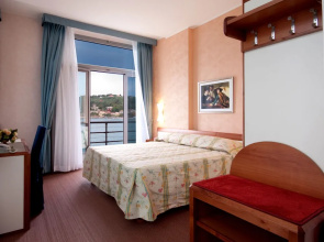 Hotel San Terenzo