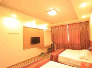 Wenjiang Junyue Business Hotel