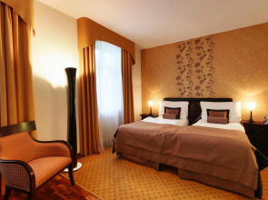 Skaritz Hotel & Residence