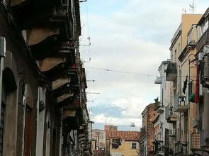 Studio in Catania with wonderful city view and WiFi 2 km from the beach