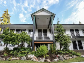 West Coast Trail Lodge