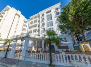 Esal Hotel