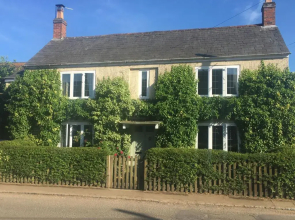IVY COTTAGE B and B