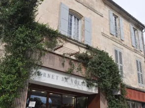 Holiday in Arles -Appartement du Théâtre Antique