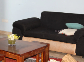 Homeabroad Ensuite Apartment