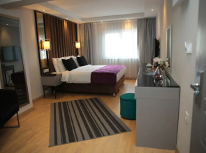 The Roomy Hotel Nişantaşı