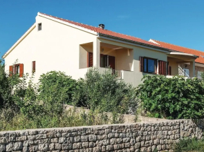 Amazing Home in Maslenica With Wifi and 1 Bedrooms