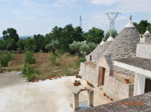 House With 3 Bedrooms in Locorotondo, With Enclosed Garden and Wifi Near the Beach