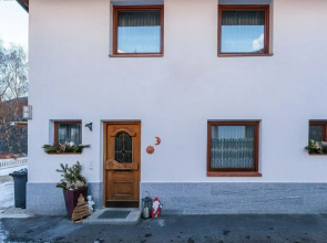 Cozy Apartment in Pettneu am Arlberg With Balcony