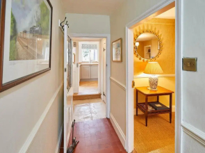 Sixpence Cottage