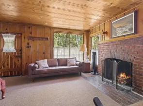 The Nest 4 Bedroom Cabin by Redawning