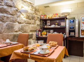 Austin's Arts et Métiers Hôtel