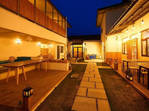 Shanggujun Boutique Country House