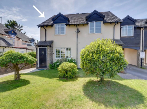 Whitehouse Close