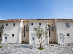 Spacious Holiday Home in Privlaka Near Sea Beach