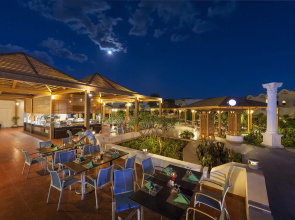 Reef Oasis Beach Resort