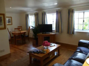 The Apartment at Hillside Lodge