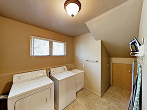 New Listing! Big Mountain-view Gem In Wildernest 3 Bedroom Townhouse