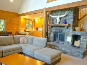 Mt Baker Lodging Cabin 7 Sleeps 8