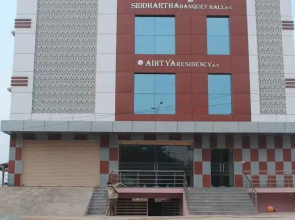 Iroomz Aditya Residency