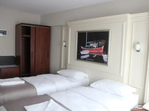 Armida City Hotel