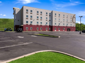 Motel 6 Wilkes Barre, PA - Arena