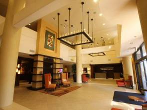 Marriott Riverside at the Convention Center