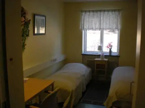 Kenroi Hostel Sveavägen 8