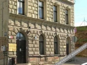 Elizabeths Youth Hostel
