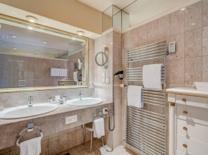 Grand Hotel National