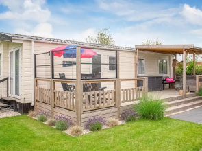 Beautiful Home in In de Bongerd With 2 Bedrooms, Wifi and Indoor Swimming Pool