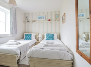 5 Blackshore, Southwold