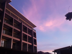 Riverawan Hotel (SHA Plus+)