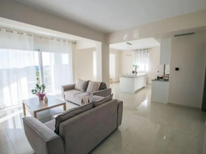 Over the horizon 3 bedroom apartment