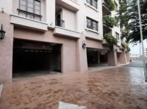 Luxury on Melaka River
