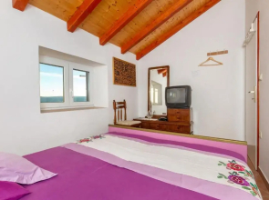 Apartment Old Stone House