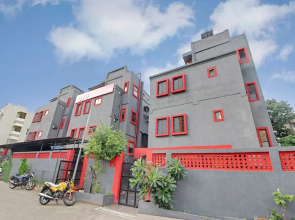 Oyo Flagship 42703 Orient Classic