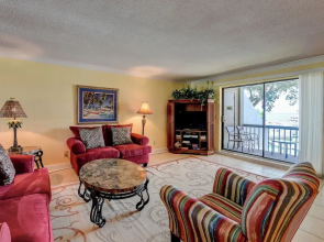 1033 Caravel Court at The Sea Pines Resort