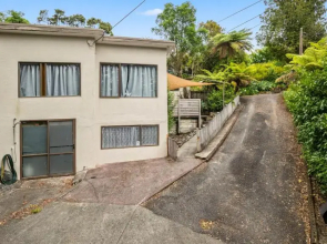 Snells Sanctuary - Snells Beach Holiday Home