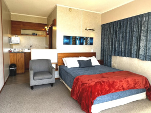 Ala Moana Motel