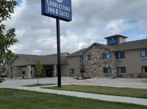 Cobblestone Inn & Suites - Boone