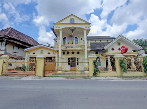 OYO 90307 Fj Alfaeyza Kost