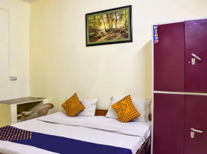 SPOT ON 75610 Hotel Aditya Residency