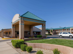 Days Inn by Wyndham Roswell