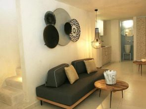 Esperia Luxury Suites