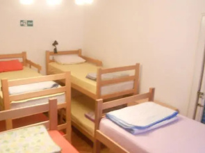 Shine Hostel